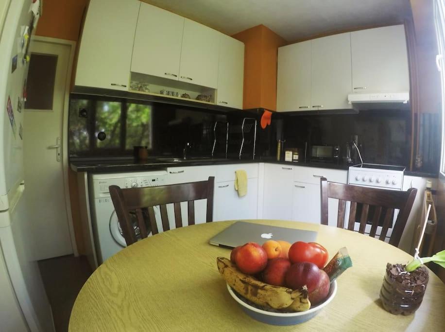 Beautiful Flat In Central Location By Flat Mаnager Sofia Exteriör bild