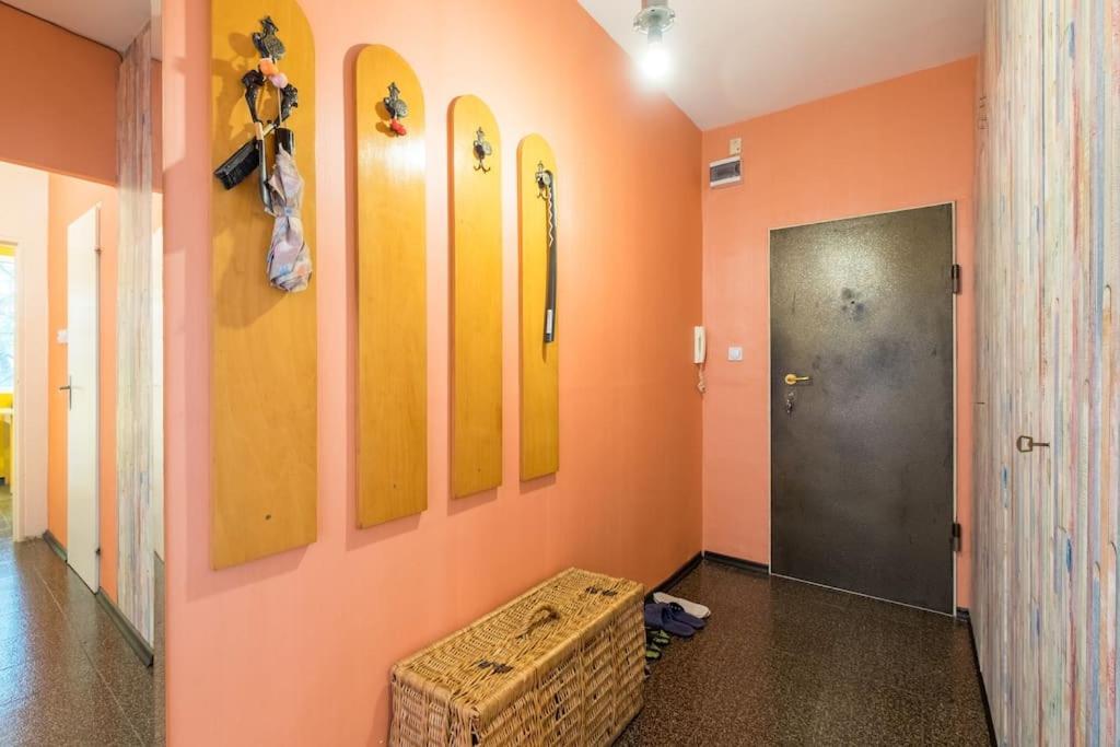 Beautiful Flat In Central Location By Flat Mаnager Sofia Exteriör bild