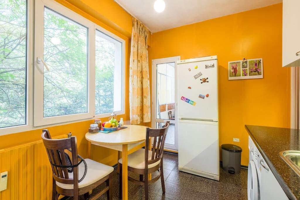 Beautiful Flat In Central Location By Flat Mаnager Sofia Exteriör bild